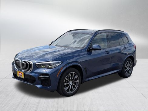 Used 2022 BMW X5 xDrive40i w/ M Sport Package AWD/4WD image 3
