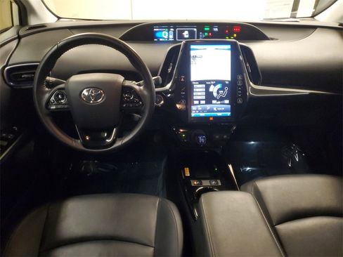 Used 2019 Toyota Prius Limited image 9