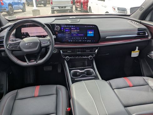 Used 2026 Chevrolet Traverse RS image 14