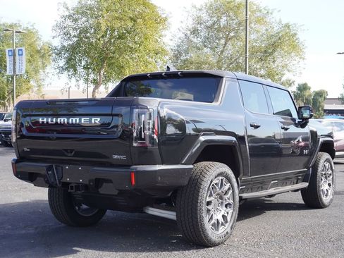 New 2025 GMC Hummer EV 3X image 3