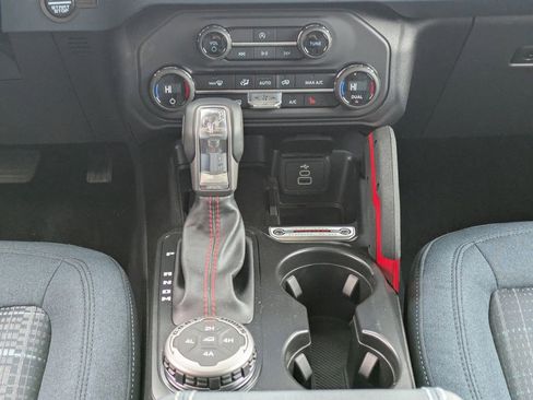 New 2026 Ford Bronco Heritage Edition AWD/4WD image 17