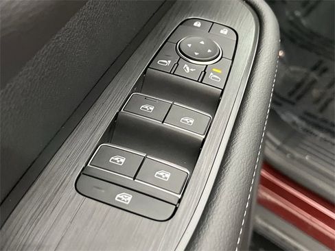 New 2025 Nissan Armada SL w/ Captain's Chari Seat Package image 13