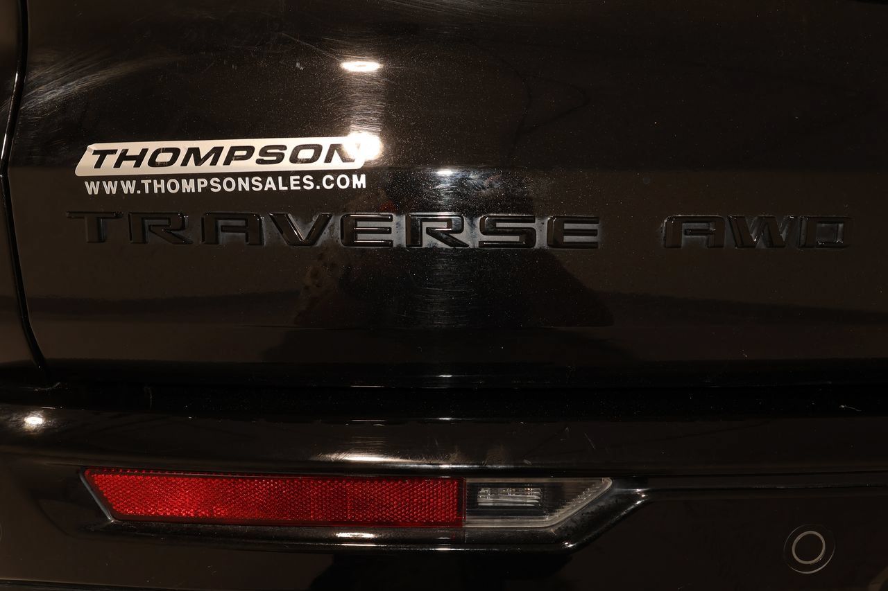 Certified 2026 Chevrolet Traverse RS AWD/4WD image 36