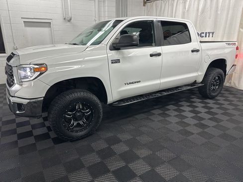 Used 2021 Toyota Tundra SR5 w/ TRD Off-Road Plus Package AWD/4WD image 5