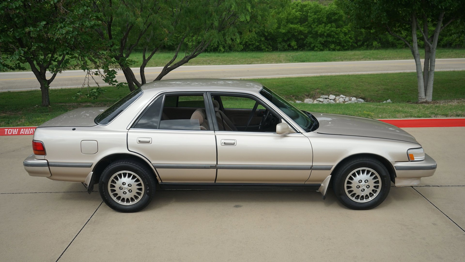 Used 1991 Toyota Cressida RWD image 17