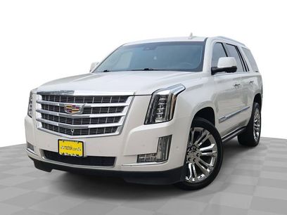 Used 2017 Cadillac Escalade Premium Luxury w/ LPO, Radiant Package