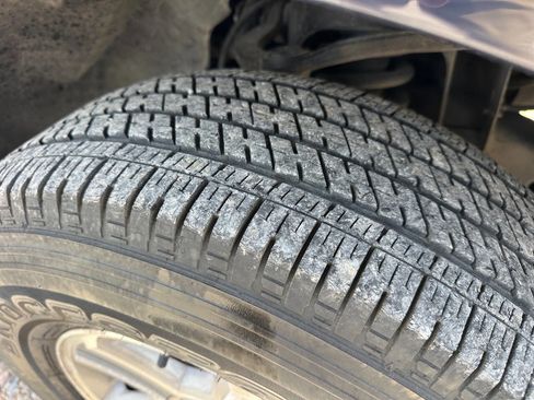 Used 2005 Ford F150 XLT RWD image 32