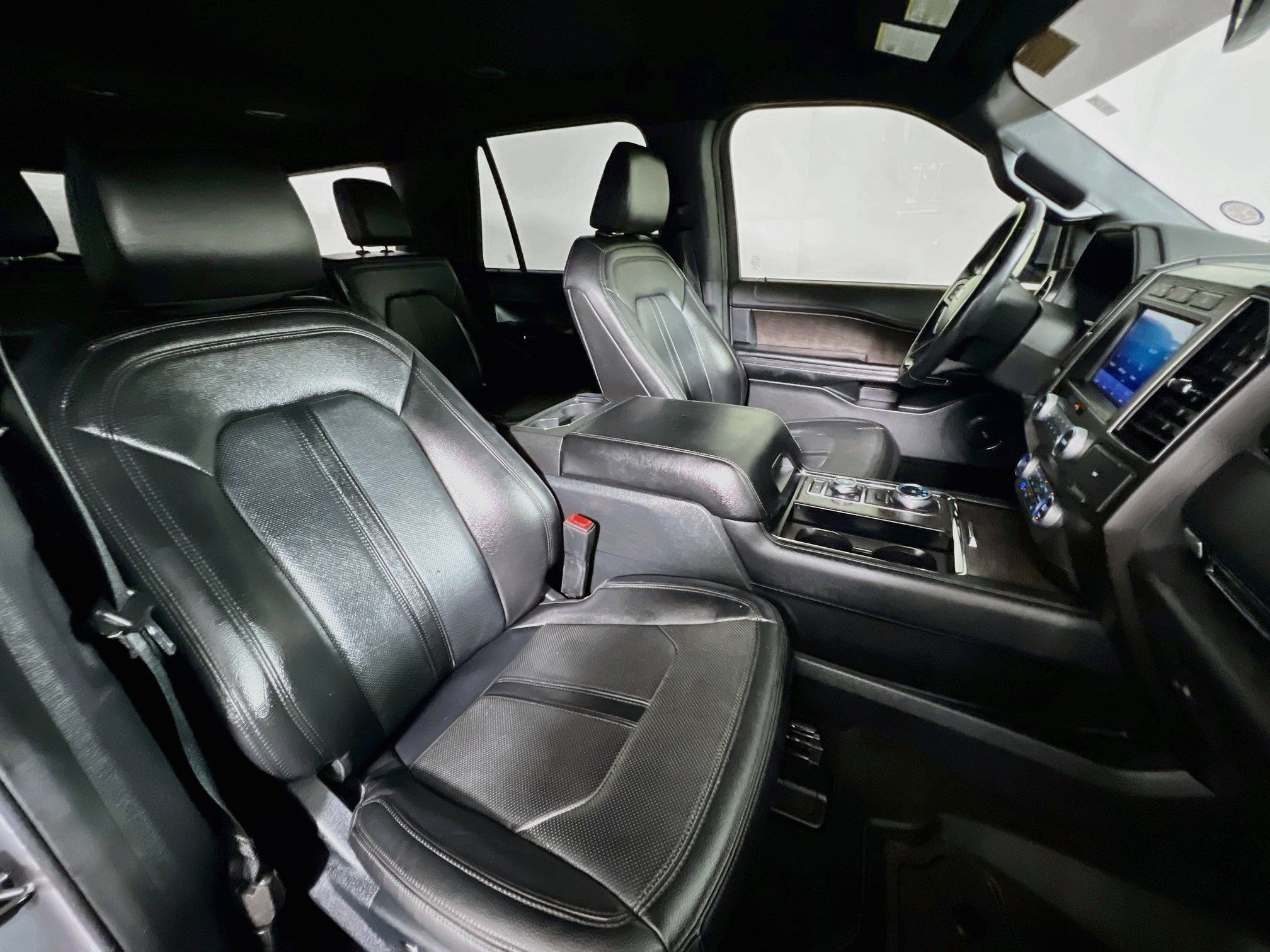 Used 2021 Ford Expedition Max Limited AWD/4WD image 29
