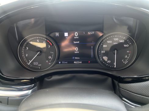 Used 2025 Cadillac XT5 Premium Luxury w/ Technology Package image 21