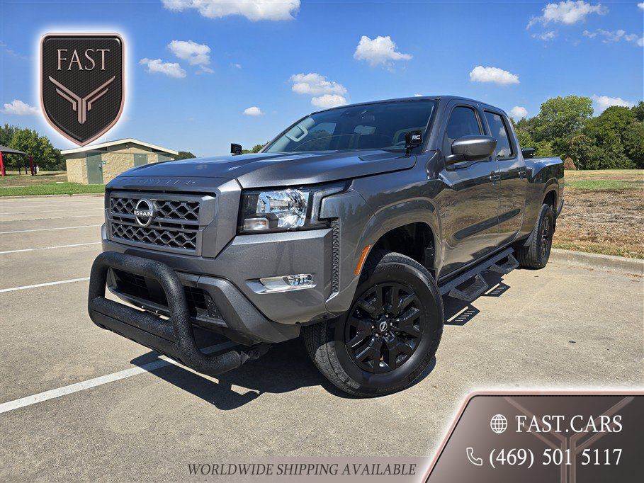 Used 2024 Nissan Frontier SV RWD image 1