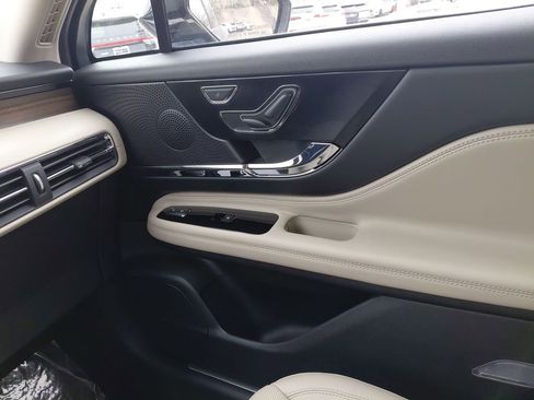 New 2026 Lincoln Corsair Grand Touring image 25