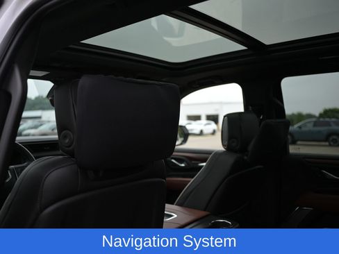 Used 2023 GMC Yukon XL Denali Ultimate w/ LPO, Floor Liner Package AWD/4WD image 30
