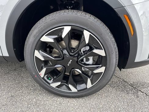 New 2026 Kia Sorento EX AWD/4WD image 12