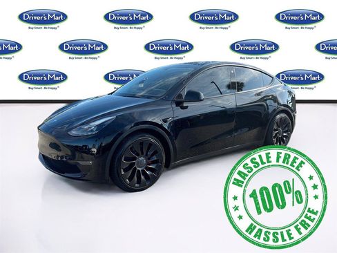 Used 2022 Tesla Model Y Performance AWD/4WD image 3