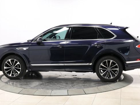 Used 2021 Bentley Bentayga AWD/4WD image 7