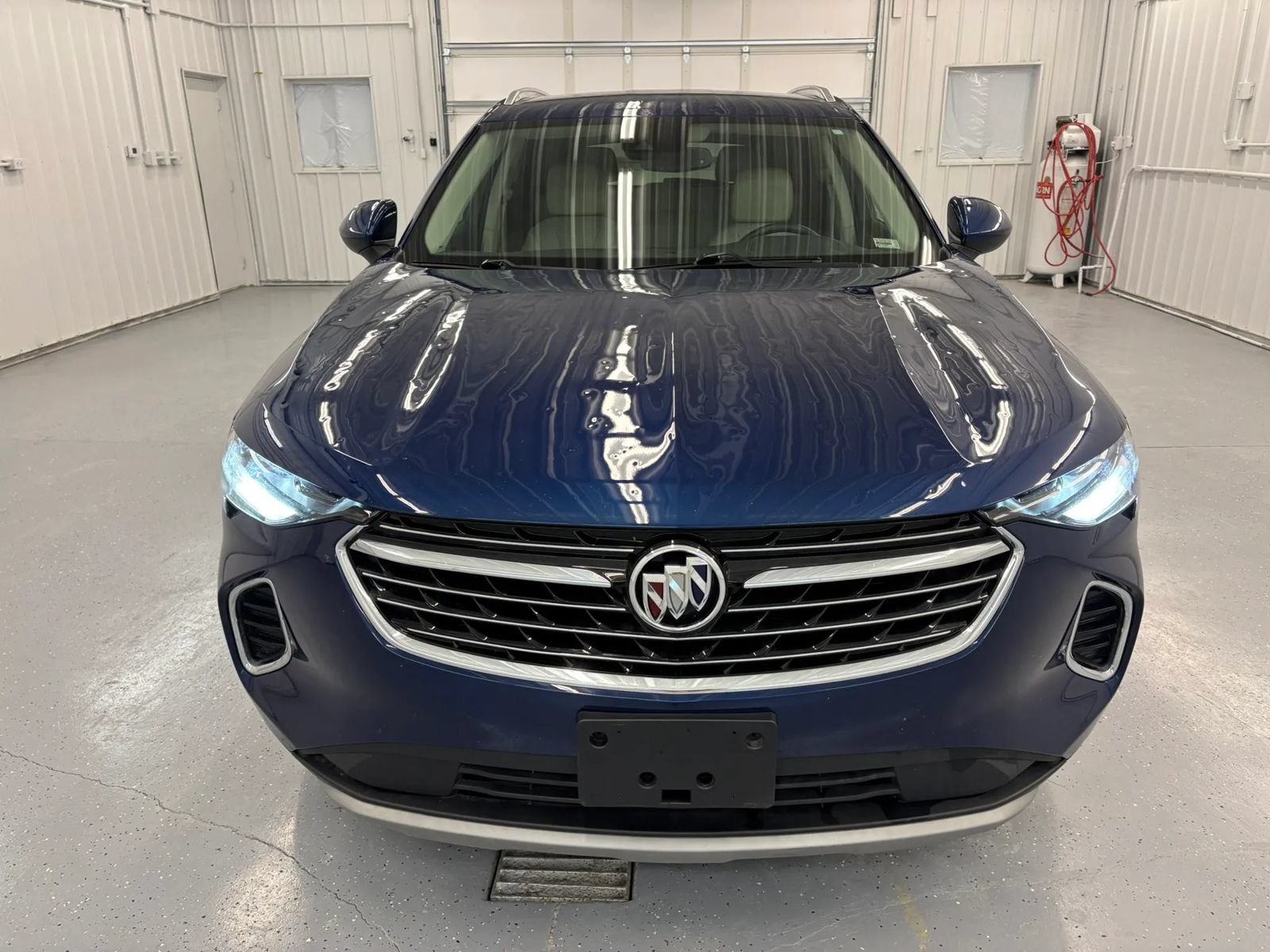 Used 2023 Buick Envision Preferred FWD image 12