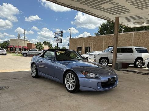 Used 2006 Honda S2000 image 3
