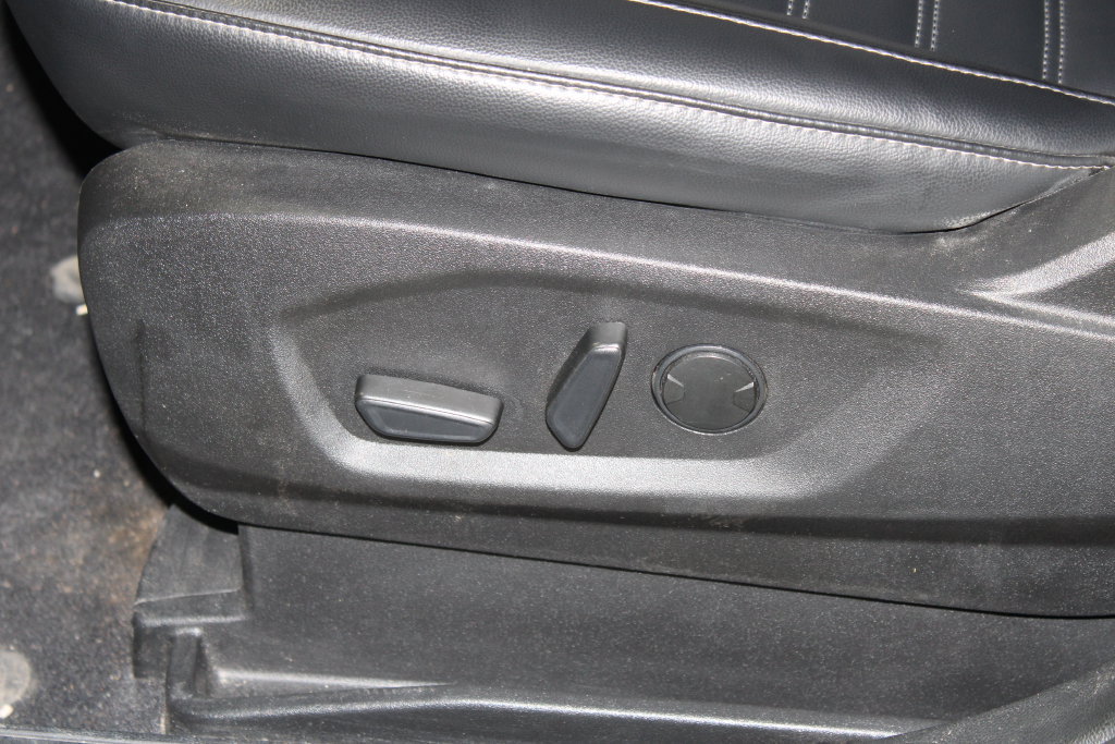 Used 2024 Ford Edge SEL w/ Convenience Package AWD/4WD image 14