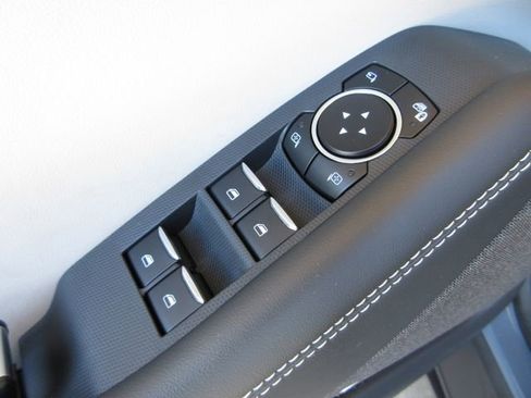 Certified 2023 Ford Mustang Mach-E Premium image 10