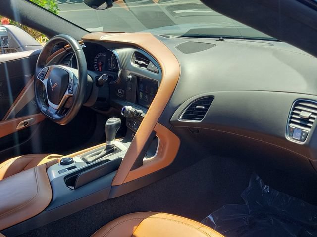 Used 2015 Chevrolet Corvette Z06 w/ 3LZ Preferred Equipment Group RWD image 12