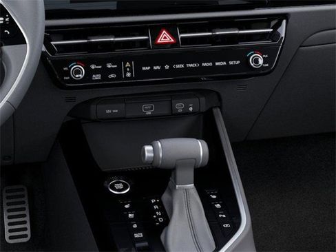New 2026 Kia Niro SX Touring image 23