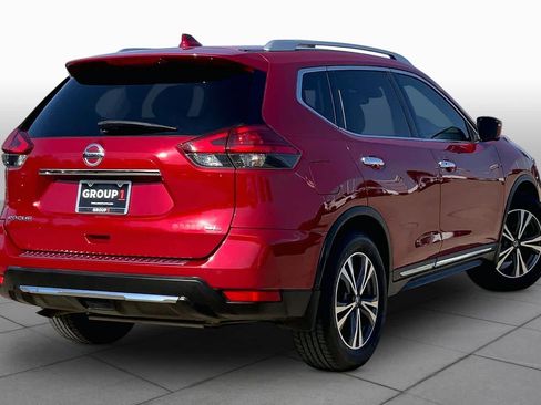 Used 2017 Nissan Rogue SL w/ SL Premium Package FWD image 12