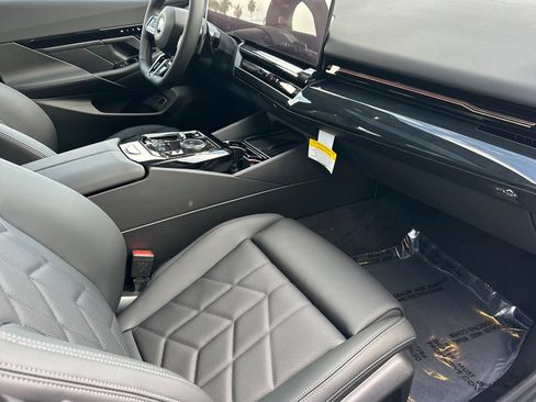 New 2026 BMW 530i w/ M Sport Package image 27