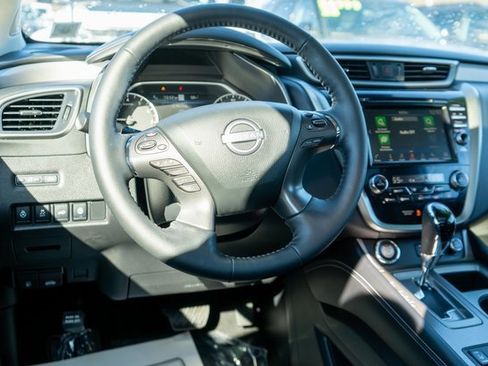 Used 2024 Nissan Murano SL image 13