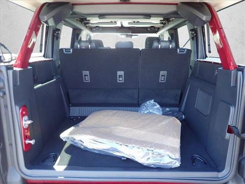 New 2026 Ford Bronco Heritage Edition AWD/4WD image 8
