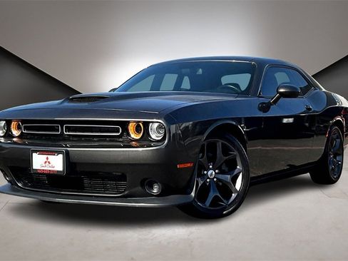 Used 2019 Dodge Challenger GT w/ Cold Weather Group image 1