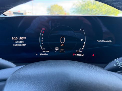 Certified 2025 Cadillac XT4 Premium Luxury FWD image 14