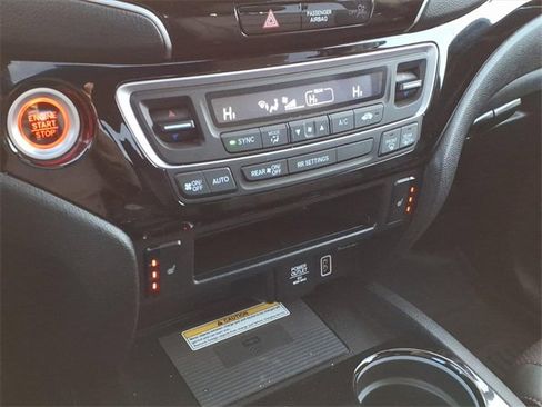 Used 2021 Honda Ridgeline Black Edition image 23