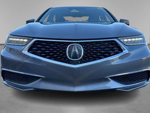 Used 2019 Acura TLX image 9