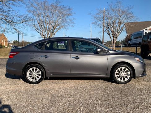 Used 2017 Nissan Sentra SV w/ Style Package image 2