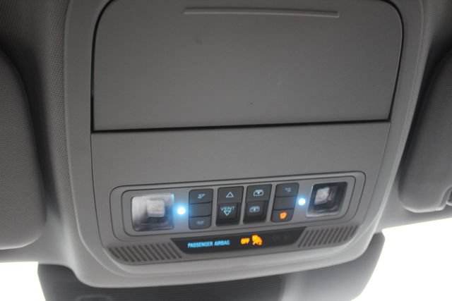 Used 2021 Ford Explorer XLT w/ Equipment Group 202A AWD/4WD image 13