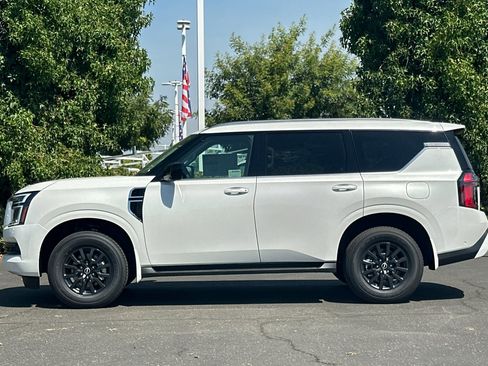 New 2026 Nissan Armada SV image 7