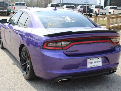 Used 2016 Dodge Charger R/T w/ Plus Group image 6