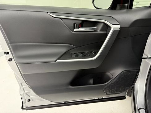 New 2025 Toyota RAV4 XLE w/ Convenience Package image 29
