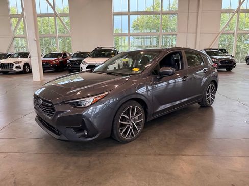 Certified 2024 Subaru Impreza 2.0i Sport AWD/4WD image 7
