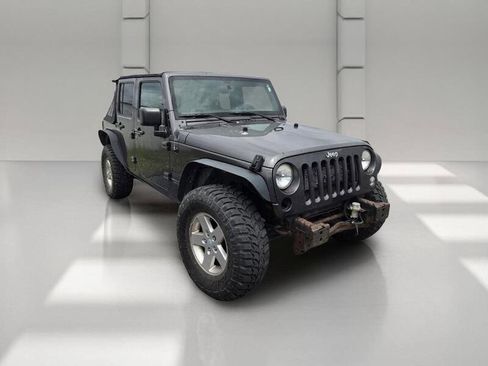 Used 2016 Jeep Wrangler Unlimited Sport w/ Quick Order Package 24S AWD/4WD image 3