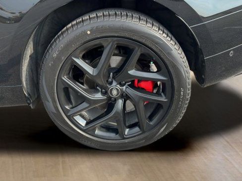 Used 2023 Land Rover Range Rover Sport SE Dynamic image 18