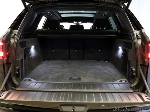 Used 2022 BMW X5 xDrive40i w/ Premium Package image 31