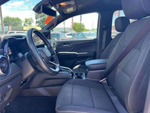 Used 2023 Chevrolet Colorado LT w/ LT Convenience Package II AWD/4WD image 16