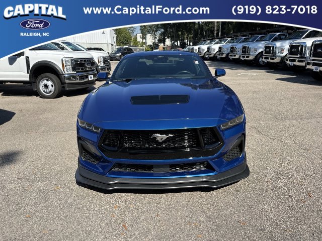 Used 2024 Ford Mustang GT Premium RWD image 3