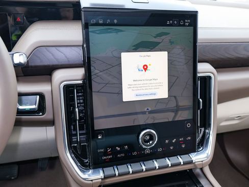 New 2026 GMC Yukon XL Denali w/ Denali Reserve Package AWD/4WD image 20
