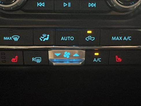 Used 2025 Ford F150 XLT w/ Equipment Group 302A MID AWD/4WD image 27