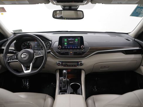 Used 2020 Nissan Altima 2.5 SL AWD/4WD image 14