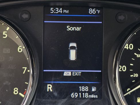 Used 2020 Nissan Rogue SV w/ Premium Package FWD image 19