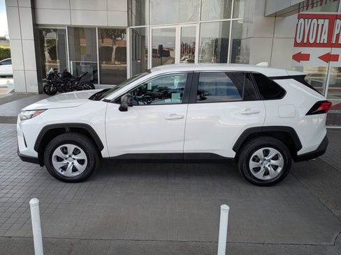 Used 2024 Toyota RAV4 LE image 12