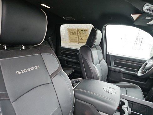 Used 2025 RAM 2500 Laramie image 12